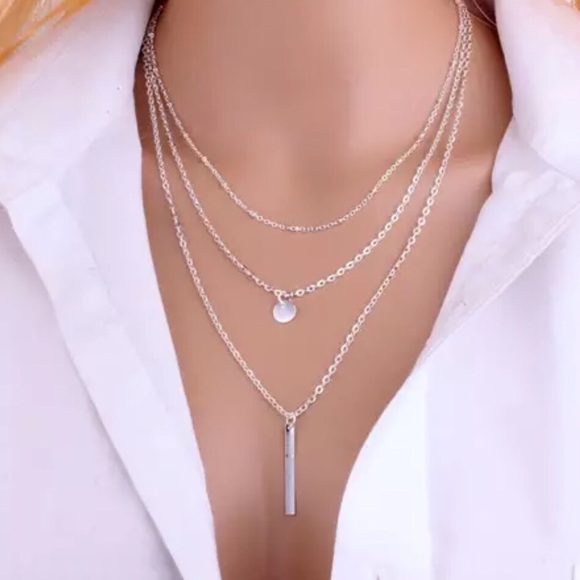 Silver Muliti Layer Delicate Pendant Necklace - Picture 4 of 4